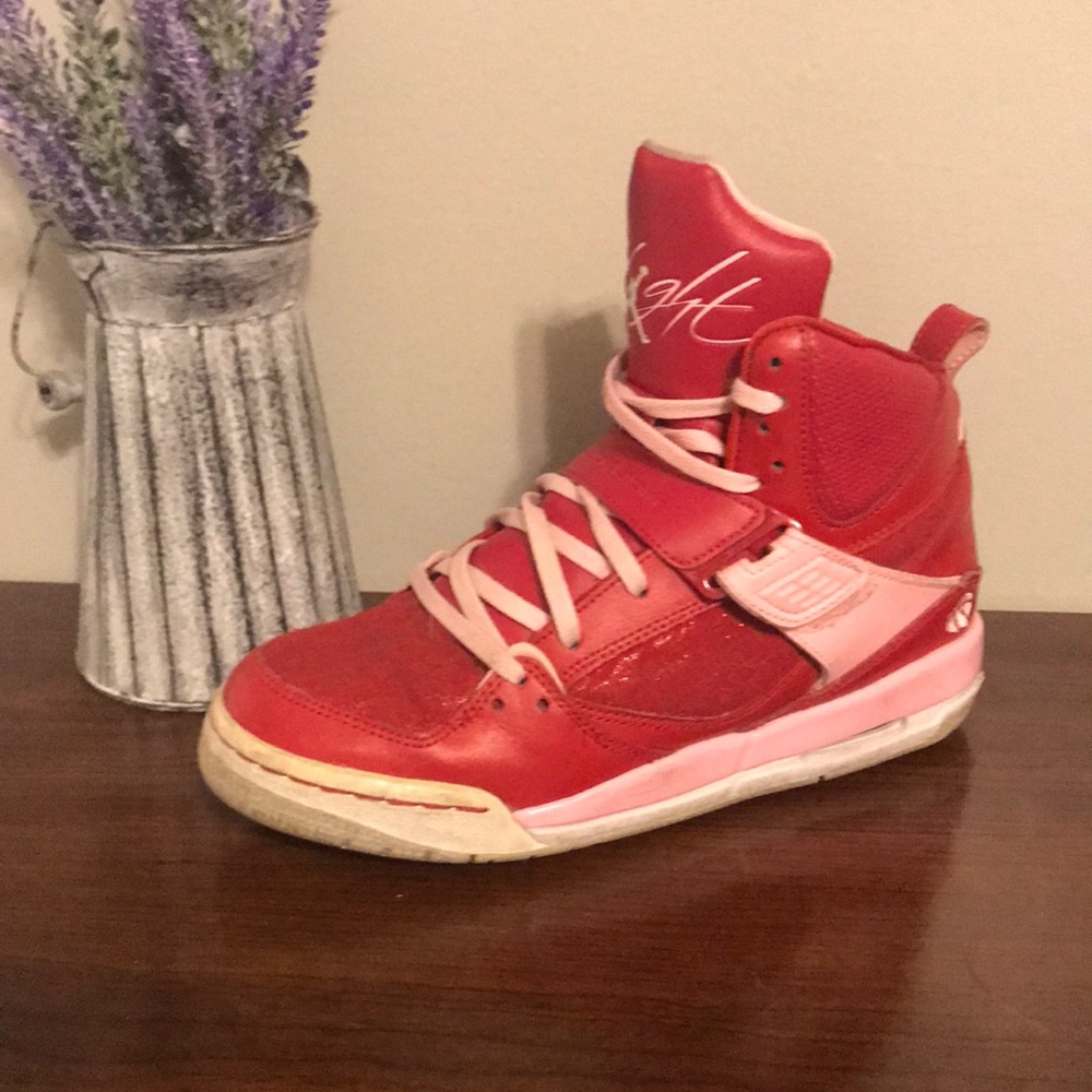 Air Jordan Flights | Red Lace with Pink